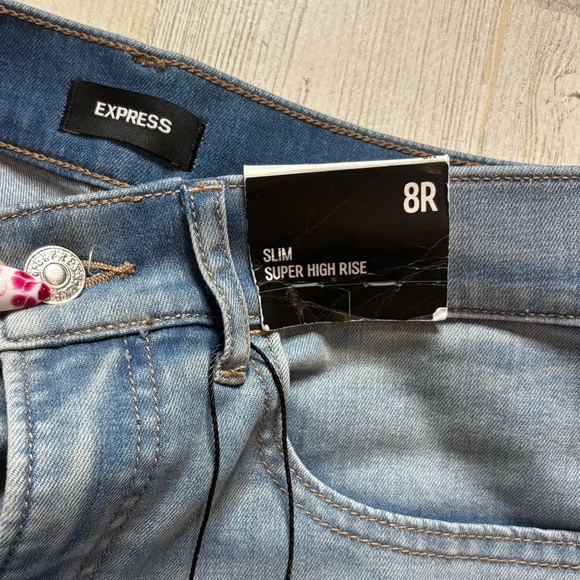 NWT Express Slim Super High Rise Jeans Size 8 - Picture 3 of 6